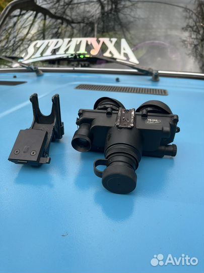 Прибор ночного виденья DVS-8A