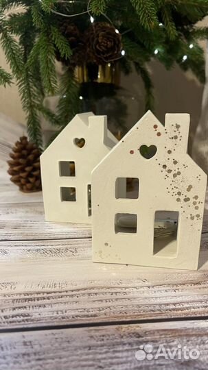 Новогодний домик с подсветкой