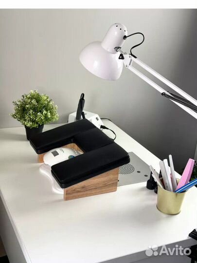 Подставка для рук маникюрная ортопедическая