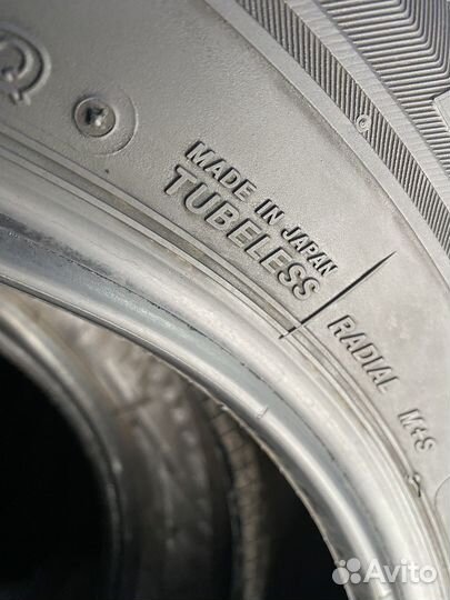 Bridgestone Blizzak Revo GZ 205/60 R16 92Q