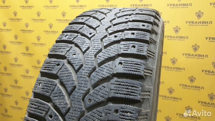 Bridgestone Blizzak Spike-01 215/60 R17