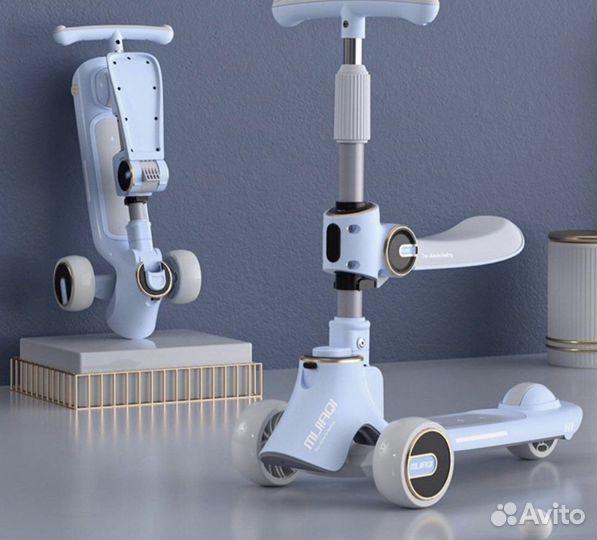 Самокат детский трехколесный новый