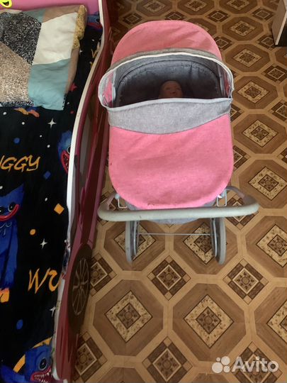 Коляска для кукол