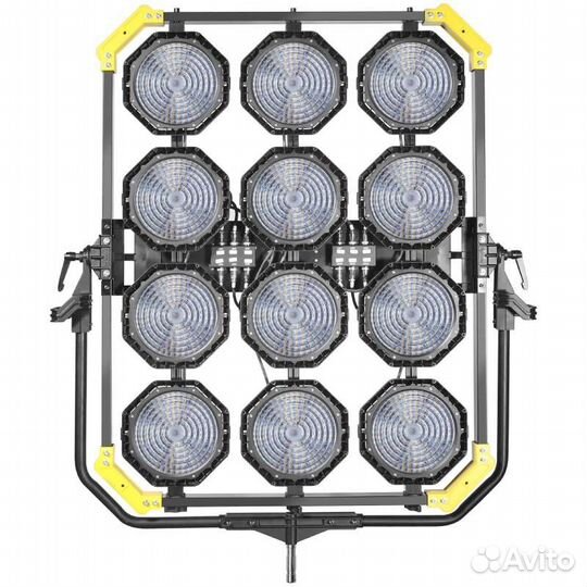 Lightstar luxed P12 1920W LED light