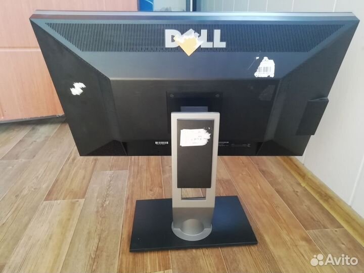 Монитор Dell 32 дюйма