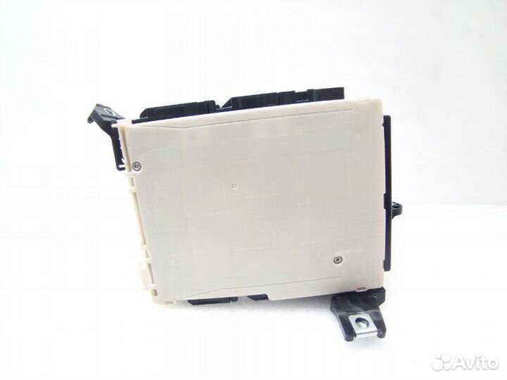 Блок предохранителей салонный Lexus Rx450H GYL25