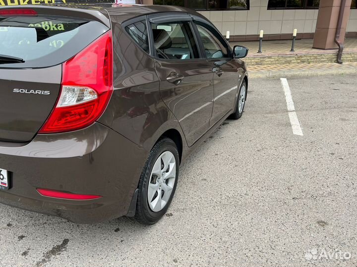 Hyundai Solaris 1.6 AT, 2015, 126 000 км