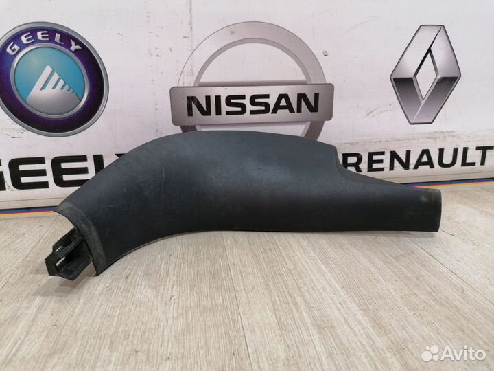 Обшивка передней стойки renault megane 2 Прав