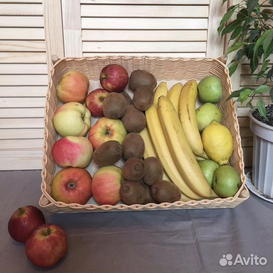 Ящики, лотки для фруктов, овощей, хлеба