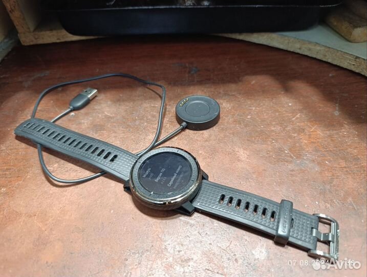 Часы amazfit stratos 3