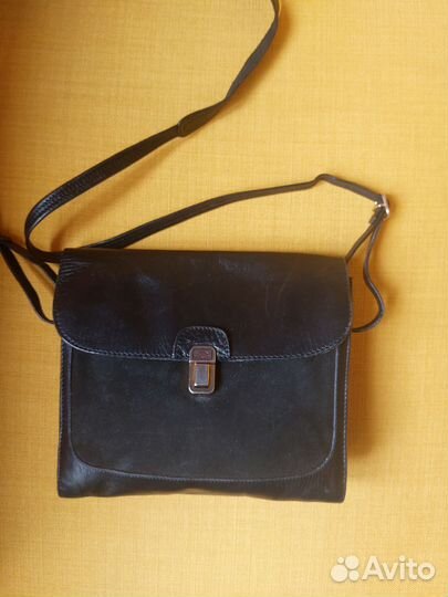 Сумочка из натуральной кожи