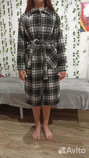 Пальто для девочки 40 размер