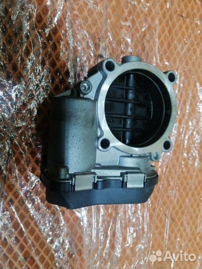 Заслонка дроссельная Audi A6 C6 4F ccea 2010