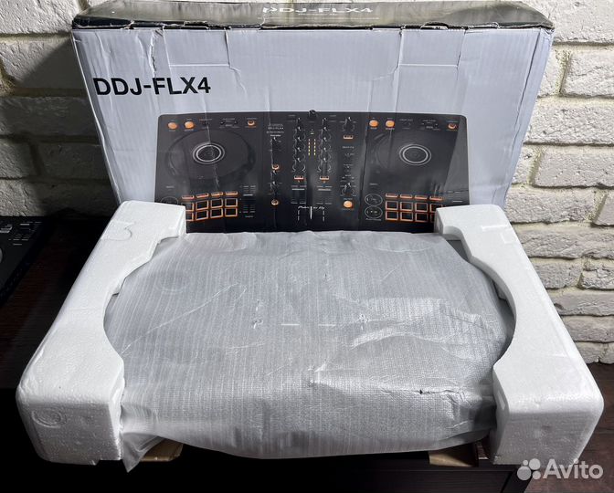 Dj контроллер Pioneer DDJ-FLX4