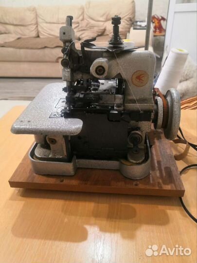 Оверлок промышленный бу