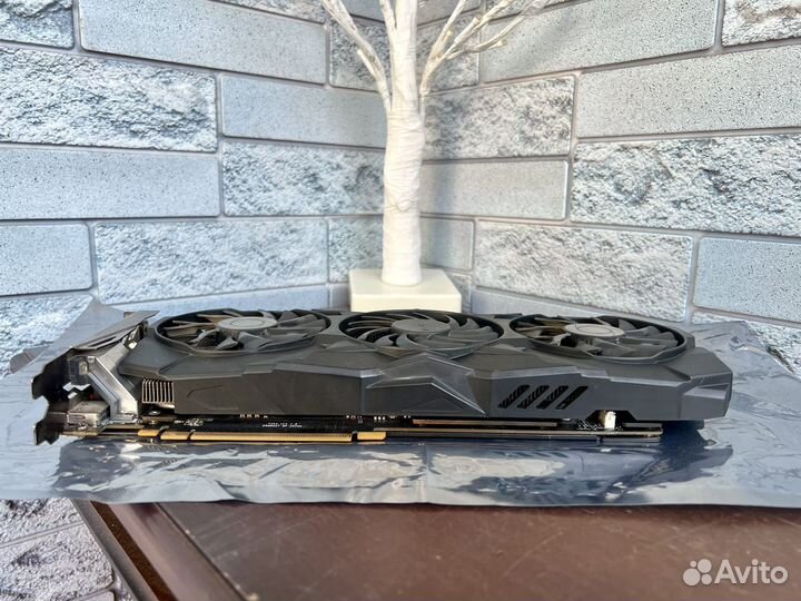 Видеокарта Gtx 1080 Ti 11GB Msi Duke OC