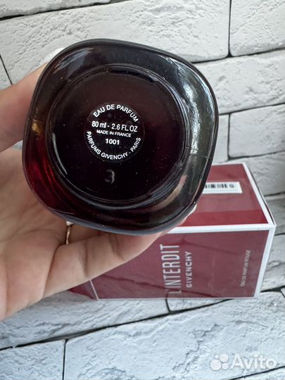 Givenchy linterdit rouge