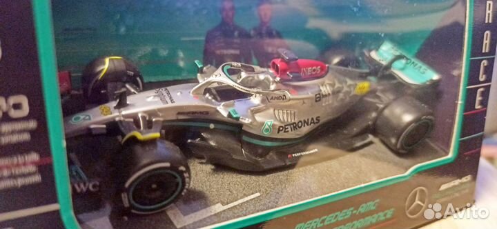 Модель Mercedes AMG F1 W13 Льюис Хэмилтон сезон 22