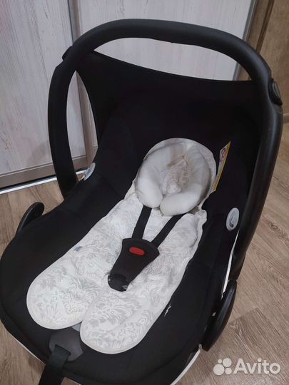 Автолюлька на коляску Hot Mom или Virgin Mary