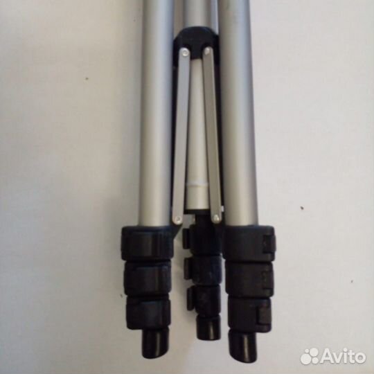 Штатив напольный для фото и видеокамер ELT 0363