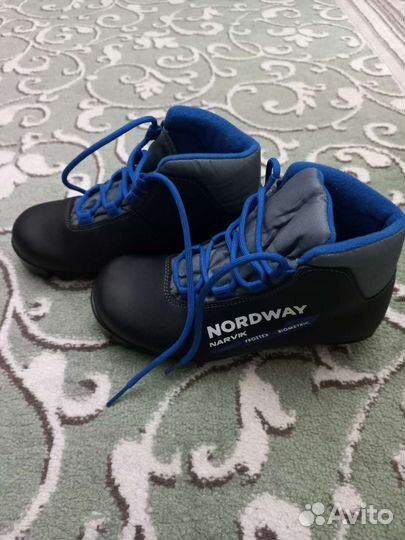 Лыжные ботинки,детские,34 размер