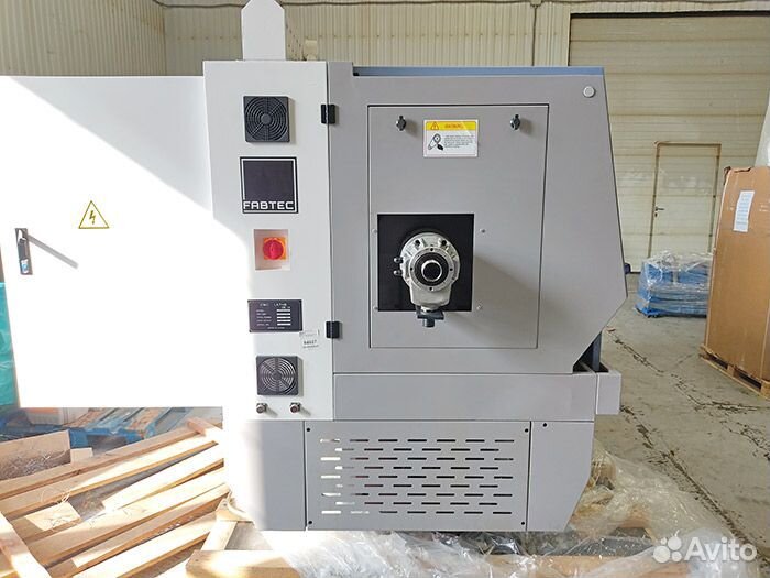 Токарный станок с чпу fabtec CK6136/750