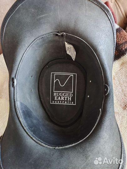 Кожаная шляпа