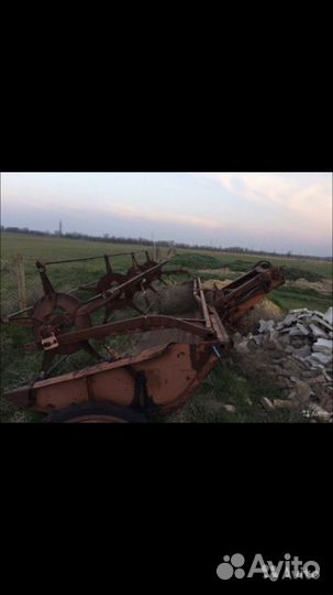 Разбрасыватель удобрений Агро-Живлення АПИ, 1999