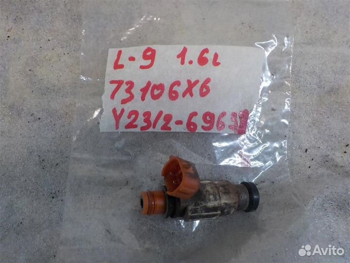 Форсунка инжекторная электрическая Mitsubishi Lan