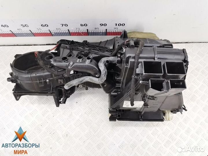 Отопитель в сборе (печка) Volkswagen Passat