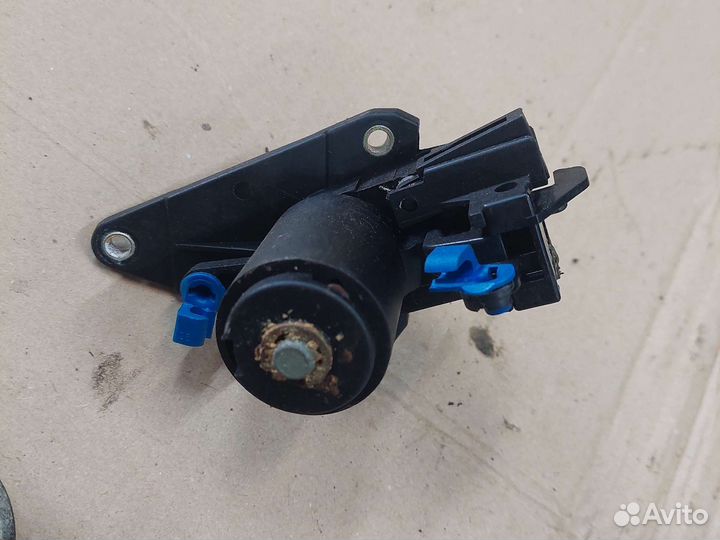 Замок зажигания (личинка) Opel Corsa B 1993-2000