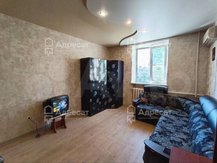 Комната 19 м² в 8-к., 5/5 эт.