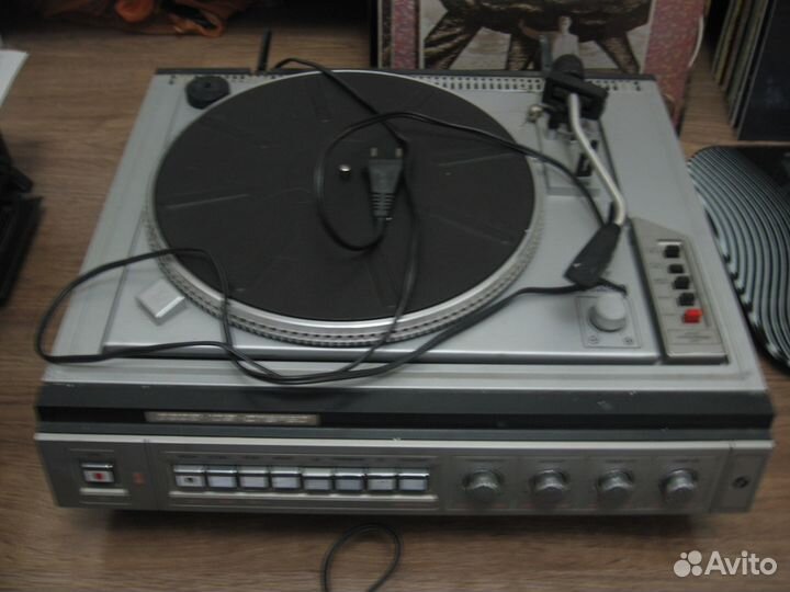 Проигрыватель винила-Вега 109 стерео, можно в разб