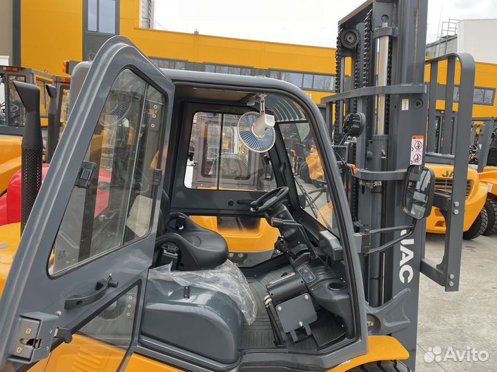 Вилочный погрузчик JAC CPCD30, 2023