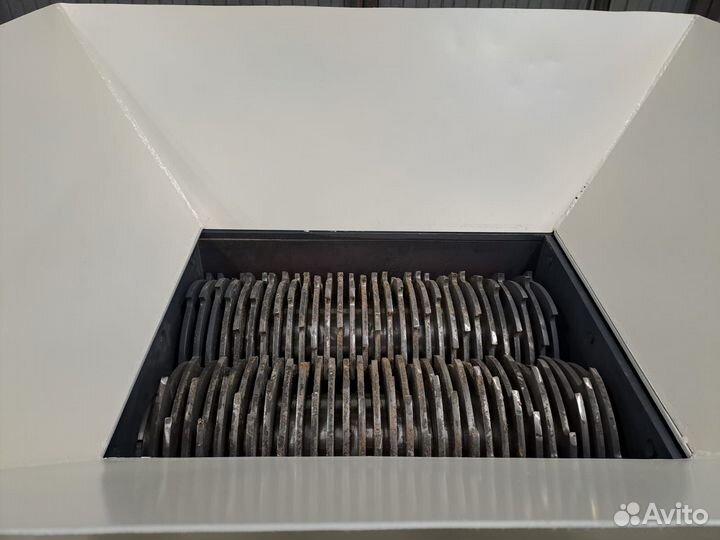 Шредер двухвальный в наличии