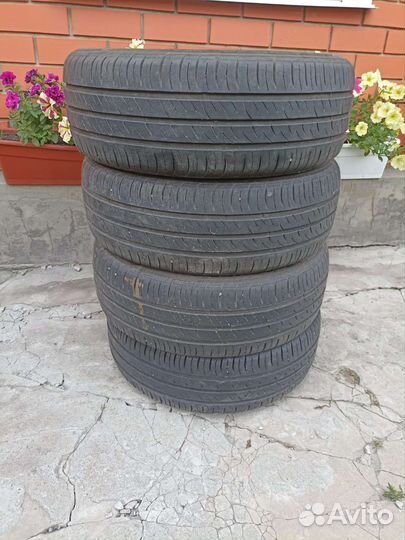 Kumho Ecowing ES01 KH27 195/60 R15