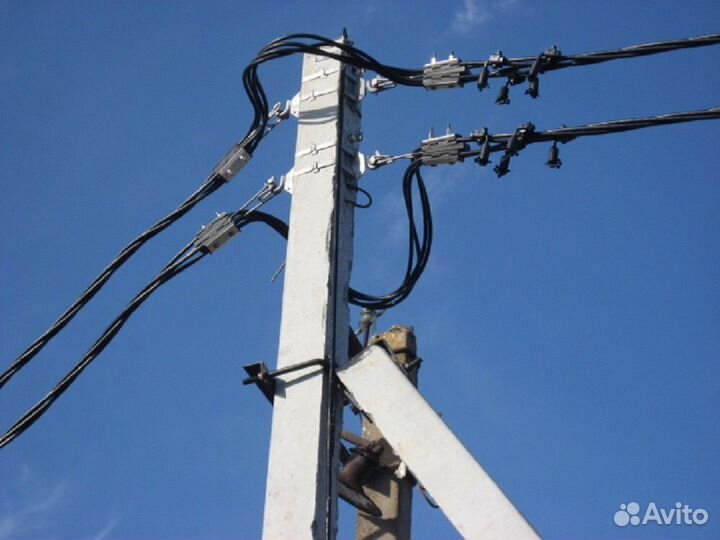 Электрик по столбам
