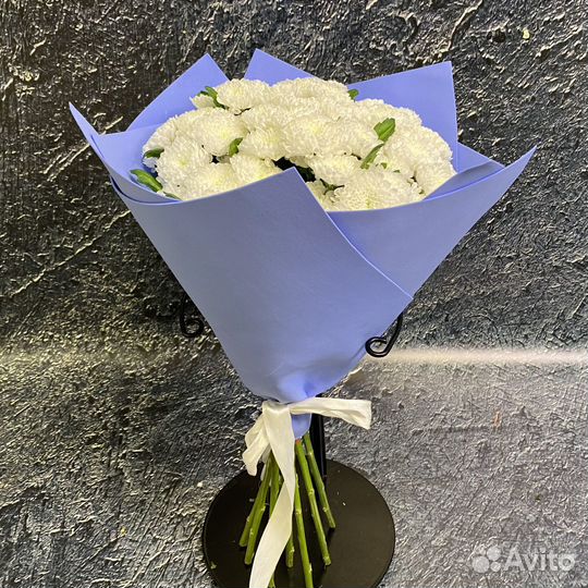 Букет из белых хризантем сантини 9 шт