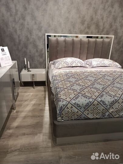 Тумба прикроватная Gris