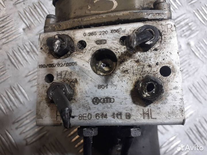 Блок ABS (насос) VAG