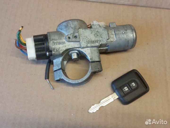 Замок зажигания Nissan Qashqai 2011