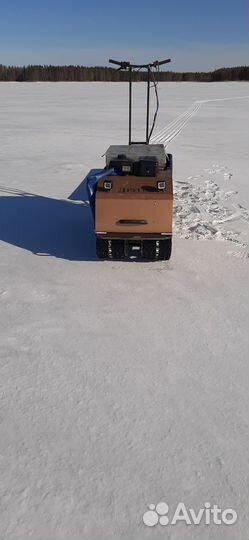 Продам буксировщик