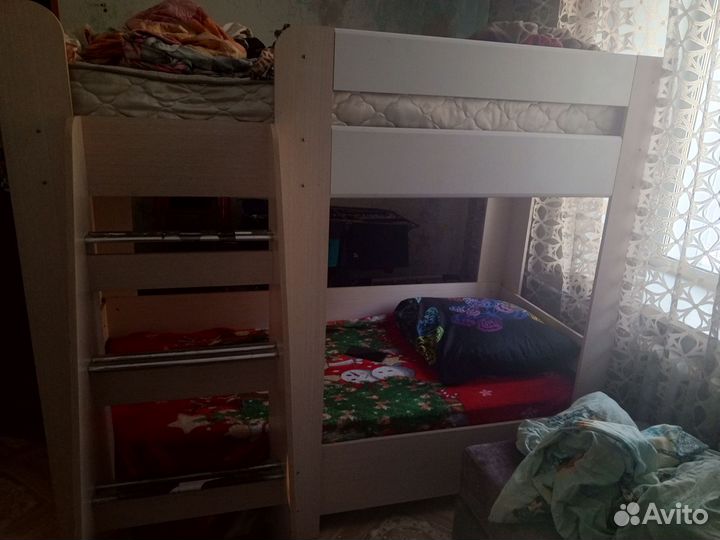 Двухъярусная кровать бу