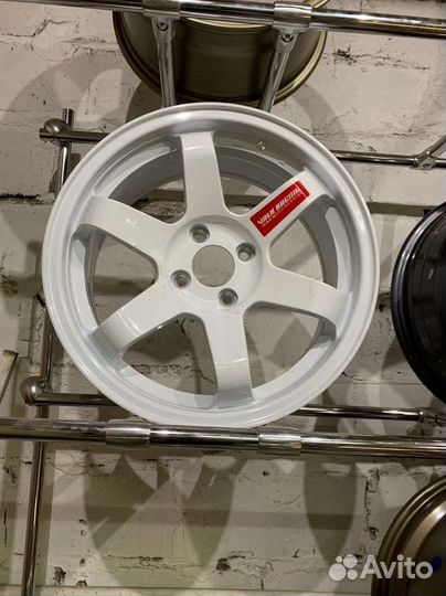 Rays volk racing te37 195/55R16