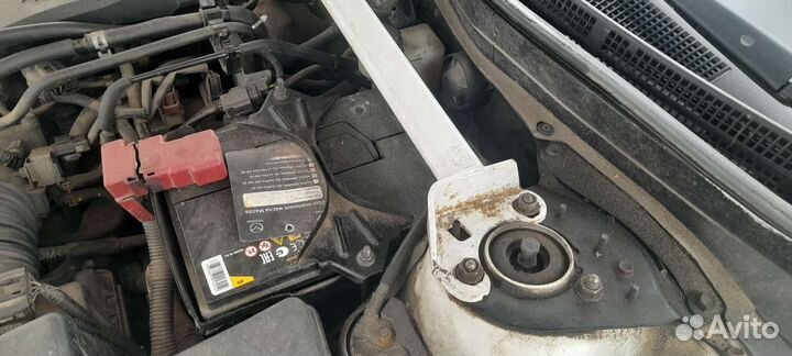 Распорка передних стоек мазда 6 gh