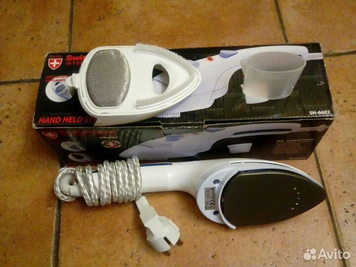 Паровой утюжок SwissHome