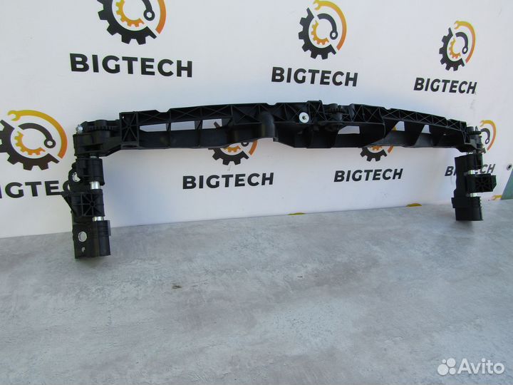 Кронштейн решетки радиатора E W212 A2128801403