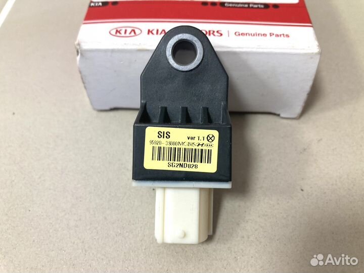 Датчик удара боковой Soul / Optima / Sonata