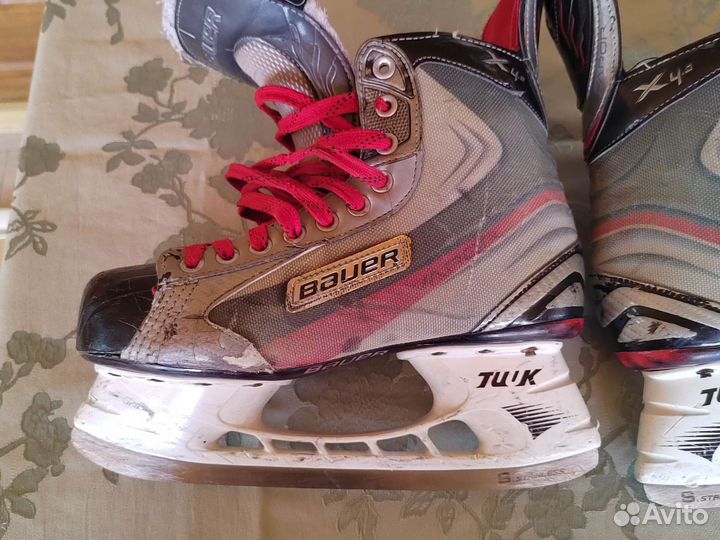 Хоккейные коньки bauer vapor