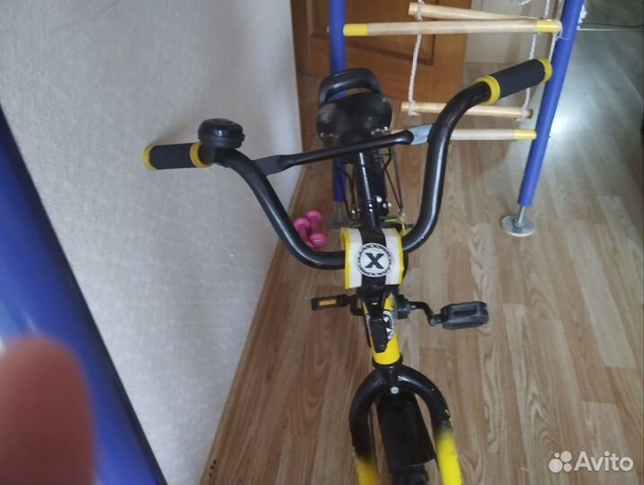 Велосипед с боковыми колесами детский рама 14